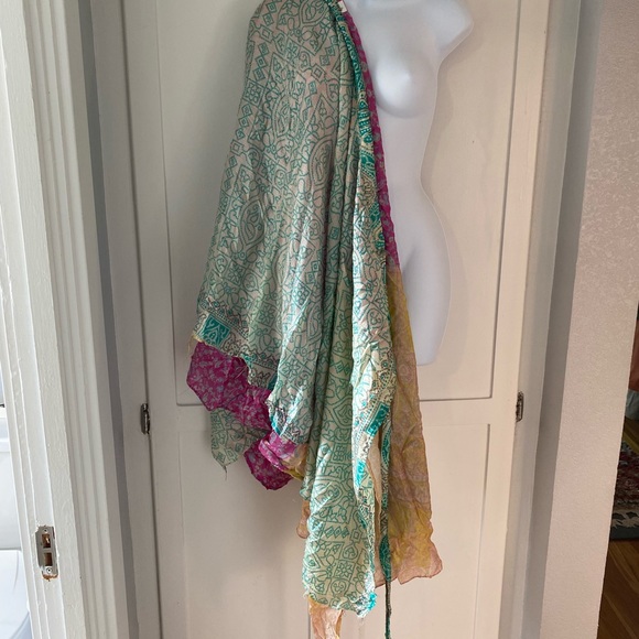 One skirt over 100 ways to wear!  So versatile this skirt/dress/top is fabulous! - Picture 12 of 16